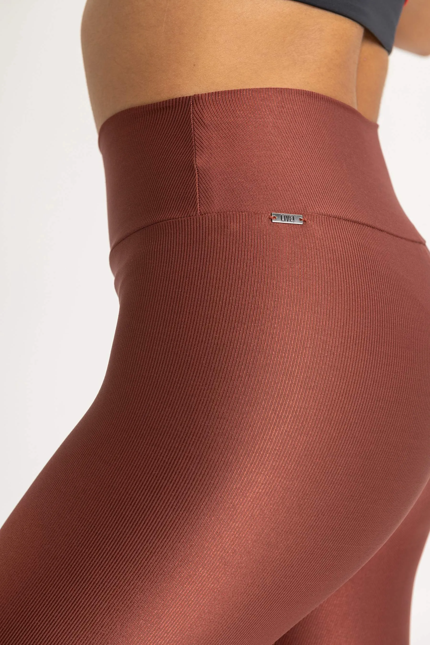 Allure® Leggings