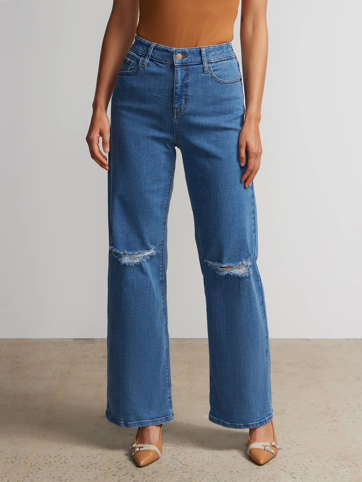 Essential High Rise Wide Leg Jeans