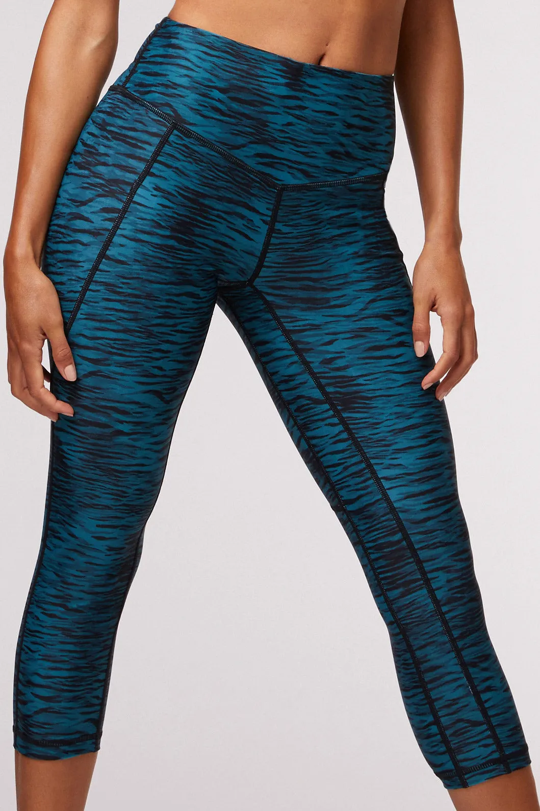 Tidal Wave 3/4 Legging