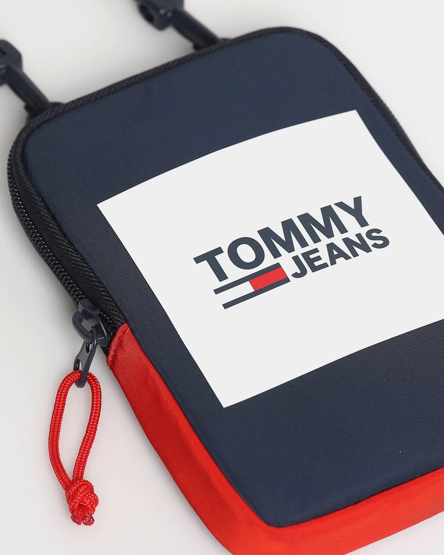 Tommy Jeans TJM Urban Logo Compact Sidebag Corporate